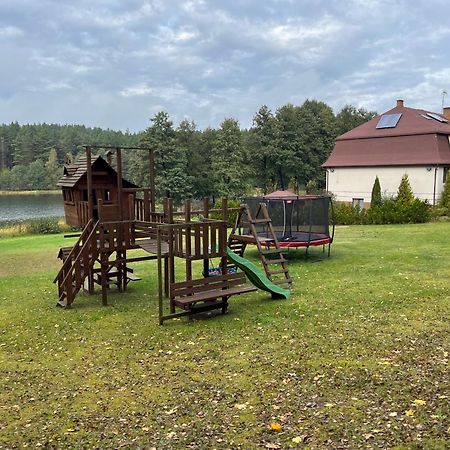 Domek Caloroczny Hawaje Nad Jeziorem Kazub Cieciorka Buitenkant foto